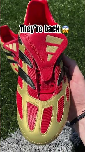 Zidane Predator remake anyone?! 🥵 #footballboots #football #zidane