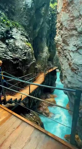22K views · 352 reactions | Exploring a majestic gorge with this deep in Austria Strolling along this zig - zagging walkway above pristine green - blue water is an unforgettable experience | Amazing Places | Facebook