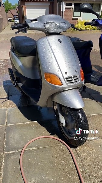 Todo sobre el Piaggio Zip 50cc y sus trucos