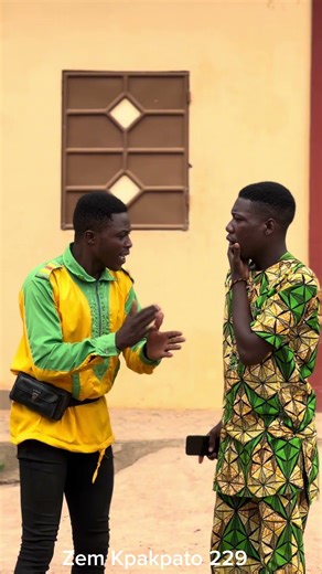 Vous avez le gros ou petit ?😂 #humor #comedy #shortvideo #funny #duet #movie #blague