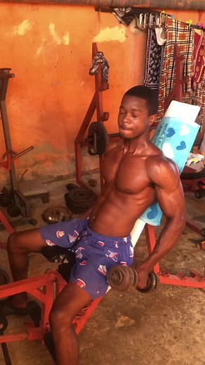 Helder A. Afonso (@helderaafonso92gmail.com)’s videos with som original - Cartomante Vó Maria 🌹