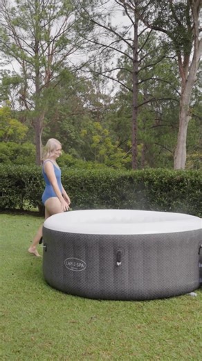 7.2K views | Winter time doesn't mean outdoor indulgence and relaxation have to wait - with Havana, it's the perfect time 冀 With 120 bubbling airjets and warmth up to 40°, use a Lay-Z-Spa™ to melt away winter blues 﫧 Available at Mitre 10 | Bestway | Facebook