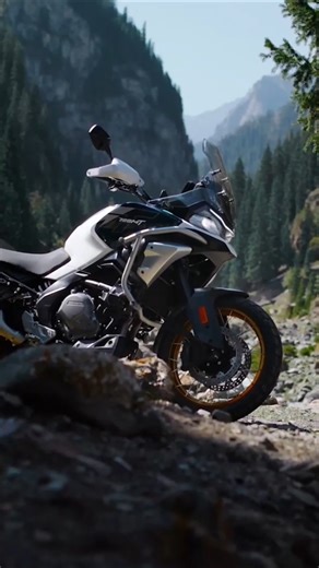 836 reactions | Move your thumb. Make it move. The 700MT jumps forward and back at your command, in a loop of pure control and fun. Same road, same line — then, in a moment, the light changes and so does the feeling of the ride. Ready to play with your next horizon? #CFMOTO #700MT #Motorcycles #ExperienceMoreTogether | CFMOTO_Official | Facebook