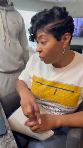 Part 2 Part 1 When Natasha tells Rolonda about finding Dawn’s shocking text messages! | Wayne Brittany