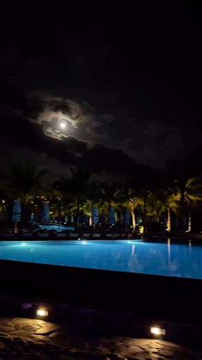 D I A N A | Content Creator | IP Attorney | Influencer | 🌙 Moonlight, Magic, and Memories: The IADWP Closing Party! 🇨🇷✨ 📌 Planning your visit to Costa Rica? Use my code LAWYERTRAVELERDREAMER5 for... | Instagram