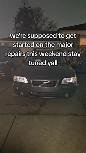 sorry for those who this is the first video of mine they see, my car has a blown head gasket so me and my dad need to fix it #mechanic #volvo #car #fyp #viral