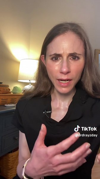 Tretinoin isn’t right for everyone, but it certainly doesn’t make you look “waxy” or “older.” 🤦‍♀️🤦‍♀️🤦‍♀️ #dermreacts #tretinoin #antiaging #antiagingskincare @Lauryn Bosstick