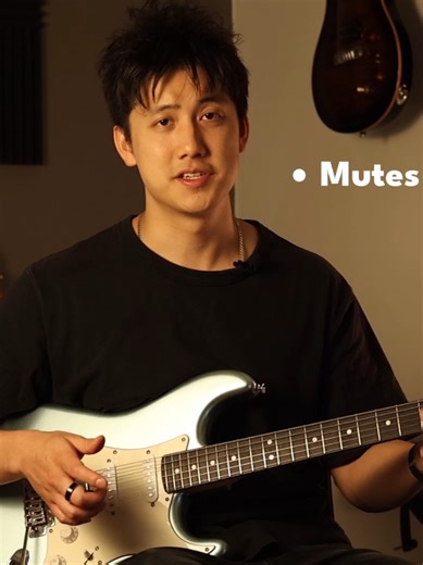 Learn Funk Guitar Techniques: Mastering Muted Strumming