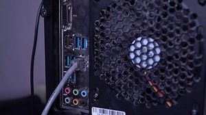 Pc Devices Parts Inserting Pulling Out: стоковое видео (без лицензионных платежей), 1041049547 | Shutterstock