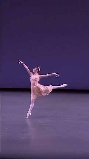 George Balanchine's TSCHAIKOVSKY PAS DE DEUX