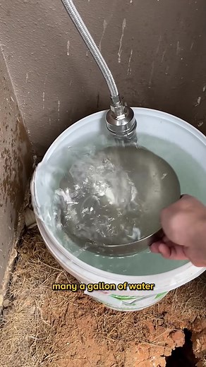 With this float switch I could control the water like Poseidon 🛠️ #tool #float #agriculture #water