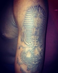 Homie starting his sleeve off can't wait to finish 😁#gwalagangink #scripttattoo #tattooartist #tattoo #armtattoos #tattooistartmagazine #tattooedmen #tatoo❤#birmigham,al #tattoosale #tattooartist #tattoosleeve #scripttattoos #tattoodesigns #GwalaGangMediaDesigns #alabama #chesttattoo #backtattoo #backtattoosforgirls #calftattoo #necktattoo #designs #mediatakeout #worldstarhiphop #lovetattoos #lovequotes #tattooqoutes #tattoooftheday #obeythegrind #chasers #obedienttothegrind #tattoohustle #hust