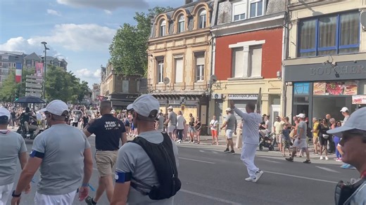 83K views · 872 reactions | EN DIRECT | C’est parti pour le relais de flamme dans les rues de Saint-Quentin !  | Ville de Saint-Quentin | Facebook