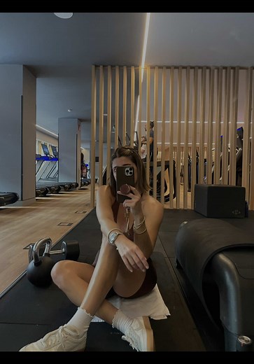 Barre Night Routine: Shake Through the Burn for Better Balance
