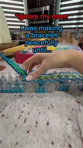 first video on this channel #new #loombands #bracelet #bisexual #looming #strangerthings #relatable