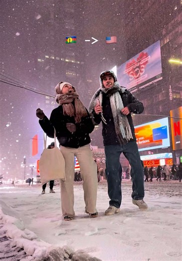 délire NY 2k25 aheee 🌴🥳 🇳🇨🕺#newyork #whitechristmas #christmasinnyc #newcaledonia #kanaky_newcale🇳🇨