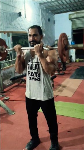 Perfect short workout for bigger stronger💪💪🏿 biceps#BicepWorkout #SupersetTraining #ArmDay