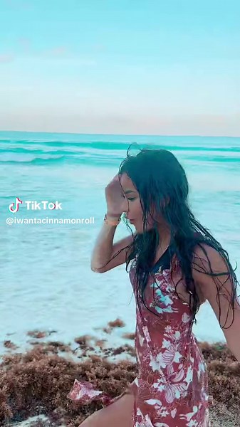 i had to redo it because my first jump was sort of a fail #summer #beach #fyp