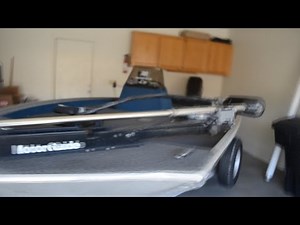 Bass Boat Tour - Spectrum Bass Boat