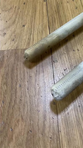 Клуб KENDOKAI on Instagram: "For suburi (素振り) - repeated practice of basic sword swings without a partner - different types of swords can be used depending on your goals (strength, speed, or technique) and your training environment (dojo or home). A. Standard Shinai In about 90% of cases, suburi is done with a regular working shinai (size 39 for adult men, 38 for women). This helps you get used to the real weight and balance of the weapon you actually use in keiko and shiai. Weight: approx. 510 