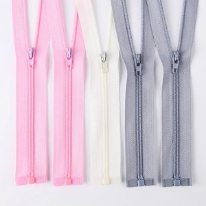 [Hot Item] Wholesale Factory No. 3 Open End 53cm Nylon Zipper with Automatic Slider for Coat Down Clothing