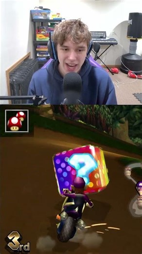 Mario Kart Wii Online But If I Touch Green, The Video Ends