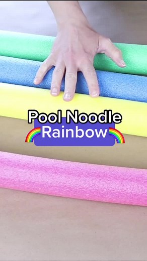 DIY Pool Noodle Wreath Tutorial for Home Decor
