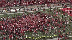 The moment Ohio State University Football beat Michigan Football... MORE PHOTOS: http://bit.ly/2gtmkCl | NBC4