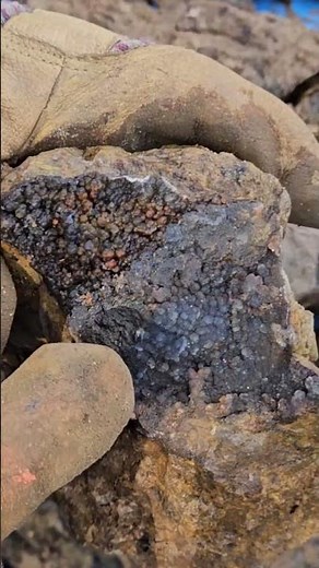 Sugar Druze and Botryoidal Iron Goethite Formations