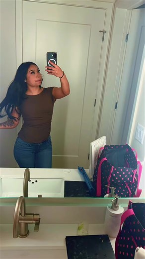 Jenna😋 (@jennathebae)’s videos with original sound - radmanov