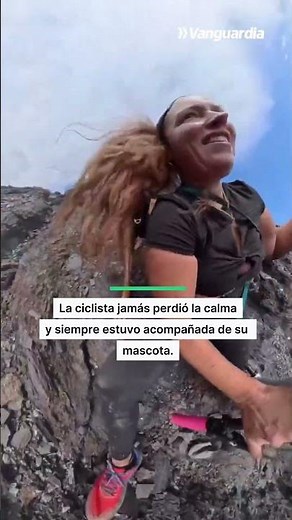 Dramatic moment: cyclist was seconds away from falling off a cliff | Vanguardia