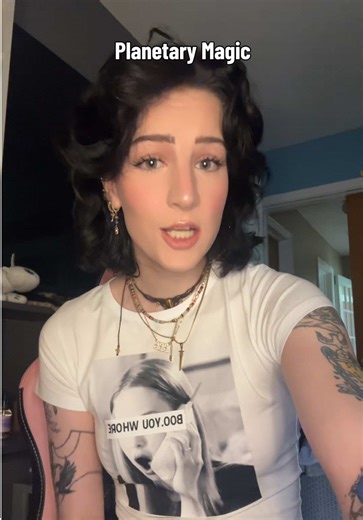 Let’s chat planetary magic! Shout out to @Third Coast Mojo (my stepmom 💕) #witch #witchtok #witchcraft #astrology #astrologer