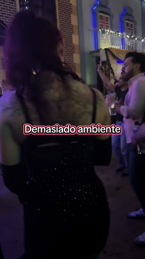 Party mood 😎🥳 #fiesta #amigos #parche #bailar #bar #solteros #planes