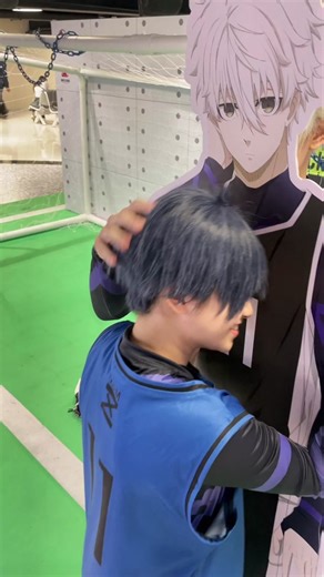 คอสเพลย์นางิจากบลูล็อค: การ์ตูนสุดฮิต