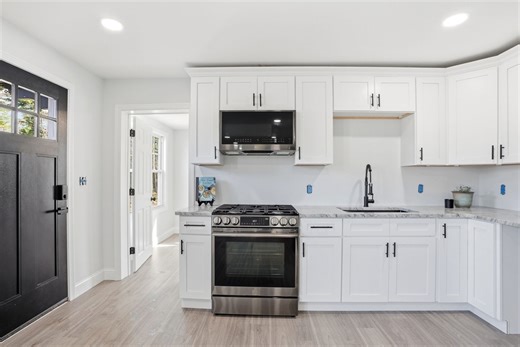 357 Wareham St, Middleborough, MA 02346 - MLS 73506862 - Coldwell Banker