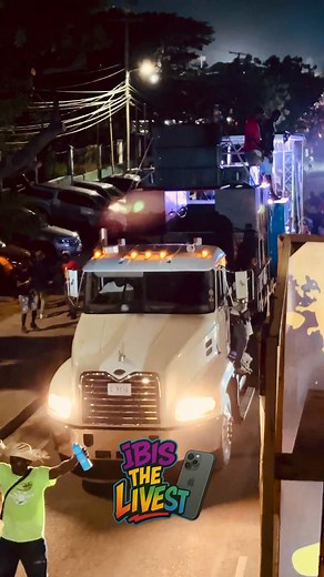 Finally got the see “ANTZ NESS FK” on the road 👏🏽. Wait Whitney Williams that’s Stonewall Reloaded ? #AntiguaCarnival2025 #itzavibe #Poweredbyinet🇦🇬 #antiguaandbarbuda🇦🇬 | Steve Adolphus Freeland