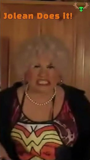 MONKEY AROUND OUTTAKE #sketch #comedy #funny #drag #makeup #recipe #outtakes #bloopers #monkey