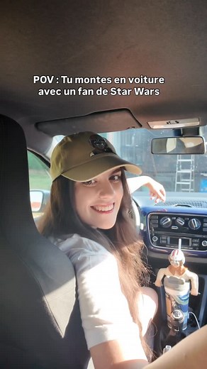 Siha | Star Wars on Instagram: "Tu mets quelle musique ? 😎 Et est-ce que tu valides ma playlist ? J’avoue que certaines musiques de Star Wars passent tellement bien, je vous conseille celle du trailer de Skeleton Crew qui est une reprise de Major Tom : Bunky Dunko. #starwars#starwarsfan#starwarsgirl#fyp#starwarsreels#pourtoi#starwarsmemes#starwarsnerd#explorepage#starwarsmeme"