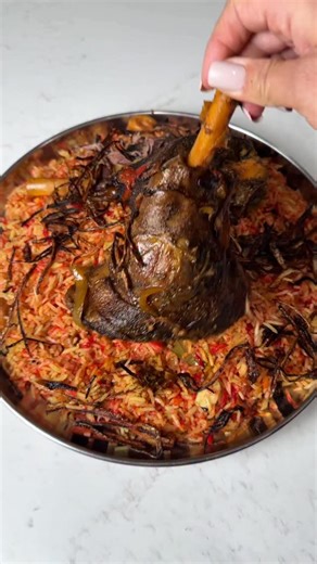 Manal on Instagram: "You’ve heard the accusation that Lebanese people think they’re French—but have you heard that Southern Lebanese believe they’re Yemeni? Lamb Haneeth with Mandi Rice Lamb Haneeth You will need: 1 lamb shoulder or 2 large lamb shanks, olive oil, water Spices: 2 tbsp paprika, 2 tbsp smoked paprika, 1½ tbsp ground cumin, 1 tbsp sazón or all-purpose seasoned salt, 2 tbsp Kabsa spices, 1 tsp black pepper, salt to taste Aromatics & vegetables: 5 garlic cloves, 5 cardamom pods, clov