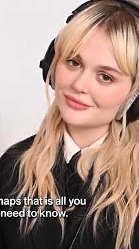 Alyvia Alyn Lind, Emily Alyn Lind, Natalie Alyn Lind and Barbara Alyn Woods in a pics (Part 202)