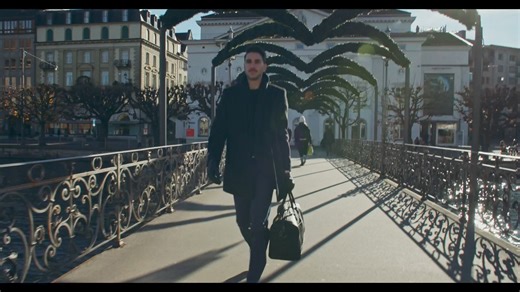 Epos 3505 A Fusion of Sporty Elegance and Innovation! The Epos 3505 strikes the perfect balance between beauty and functionality. With its distinctive look, this "Beach to Tux" timepiece is designed to make a statement and is ideal for mechanical watch enthusiasts seeking an elegant Swiss watch with a sporty touch. It is available in five different dial colour combinations – blue/yellow, blue/orange, grey/white, black/red, and black/yellow – paired with either a sleek metal bracelet or a comfort