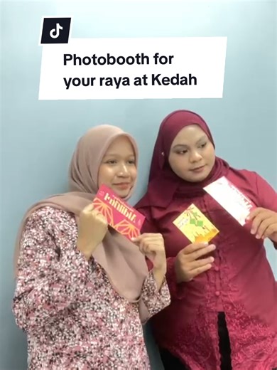 sign to take Raya photobooth with your bestie 💚📸 Limited Raya frames waiting for you! 📍KPIX Selfie Studio, @amancentralkedah , Kedah