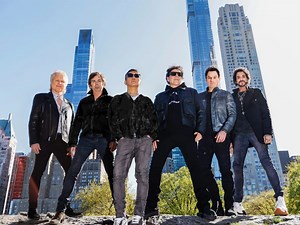 Journey announce split and final shows