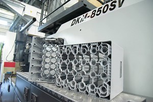 63K views · 274 reactions | Crate Production Line DKM850SV and DKM650SV Injection machine to make crate production line. For beer crate, Cola crate, fruit crate, banana crate...we have supplied crate production line to South Africa, Spanish, Russia, France... for various kind of crate project Welcome to contact us for more details. https://www.sinomould.com/Crate-mould.html Email: sino-mould@hotmail.com Whatsapp: 0086 15858685625 | Sino Mould Co.,Ltd | Facebook