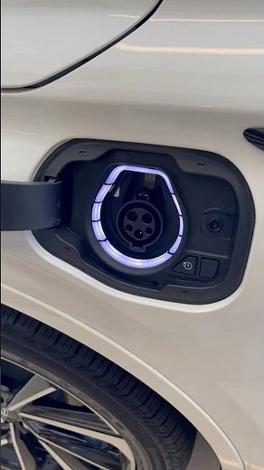 The 2026 Lincoln Corsair Grand Touring is the final PHEV American compact SUV