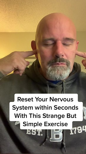 Reset Your Nervous System Within Seconds With This Strange But Simple Effective Exercise #brainhealth #nervoussystemregulation #nervoussystemhealing #dementia #dementiacare #preventalzheimers #foryoupage #fyp #vagusnervestimulation