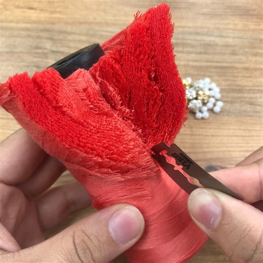 EYE-CATCHING HAND CRAFT 🥰 You will love the ending . Please make comments about my work 🙏🏻 #decoration #homedecoration #chrismas #giftforbestfriend | Knitting Hobby