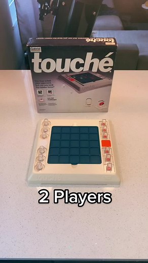 Interactive Board Game: Touché (1977)