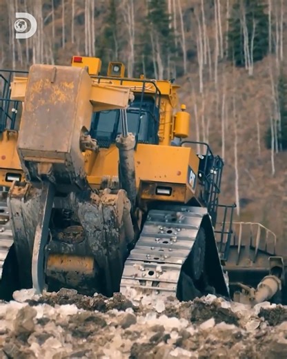 Tony Beets hauls in a staggering $700,000 worth of gold in the first week of the season. #GoldRush | Discovery Channel Australia
