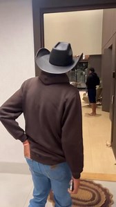 71K views · 4.2K reactions | Pedro vaqueiro conheceu a casa da cidade do Jacques e o Algodão Doce. #pedrovaqueiro | Jacques e Luke | Facebook